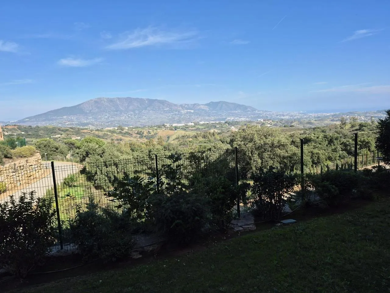 El Soto De Marbella Free Golf-Tennis-Padel-Gym Gf 2 Bed 2 Bath Apartment P2B-P14 マラガ スペイン