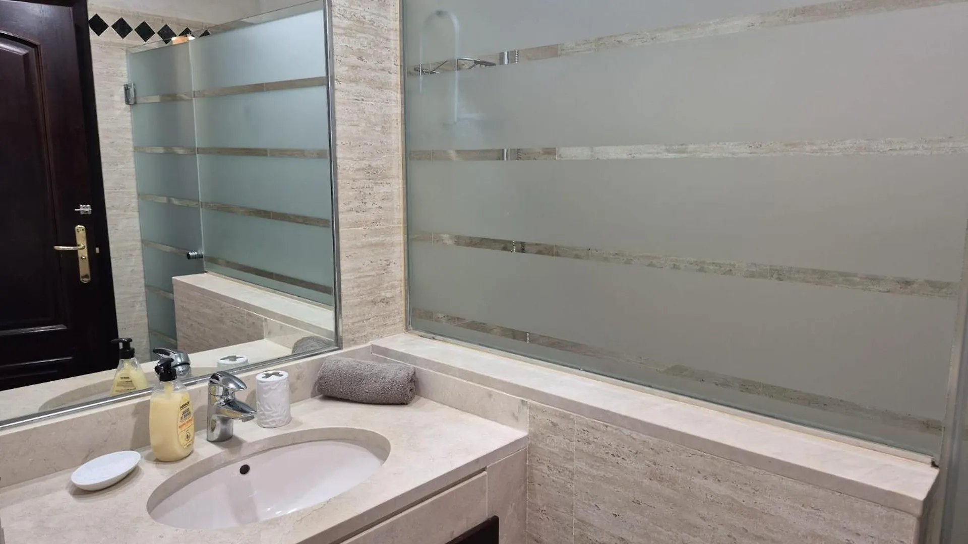 El Soto De Marbella Free Golf-Tennis-Padel-Gym Gf 2 Bed 2 Bath Apartment P2B-P14 マラガ